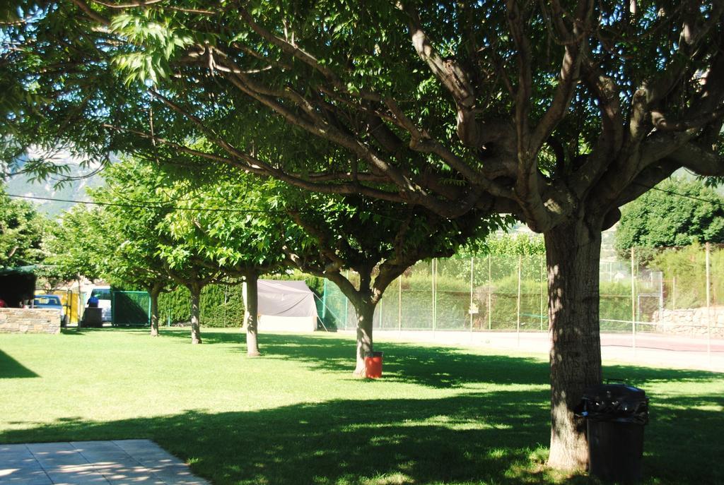 Camping Organya Ξενοδοχείο Εξωτερικό φωτογραφία