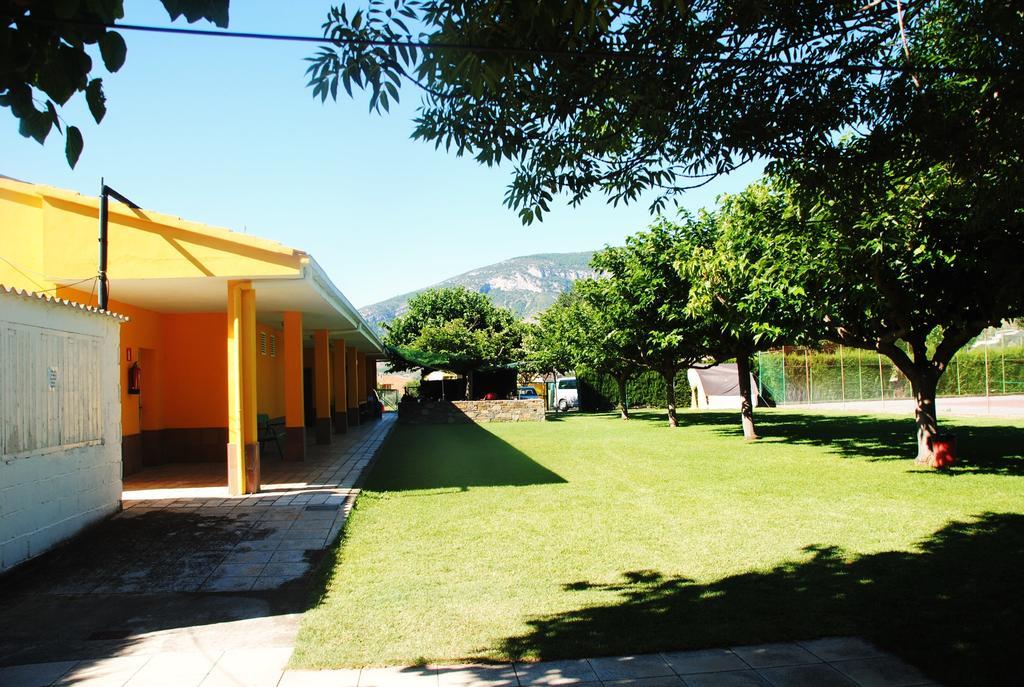 Camping Organya Ξενοδοχείο Εξωτερικό φωτογραφία